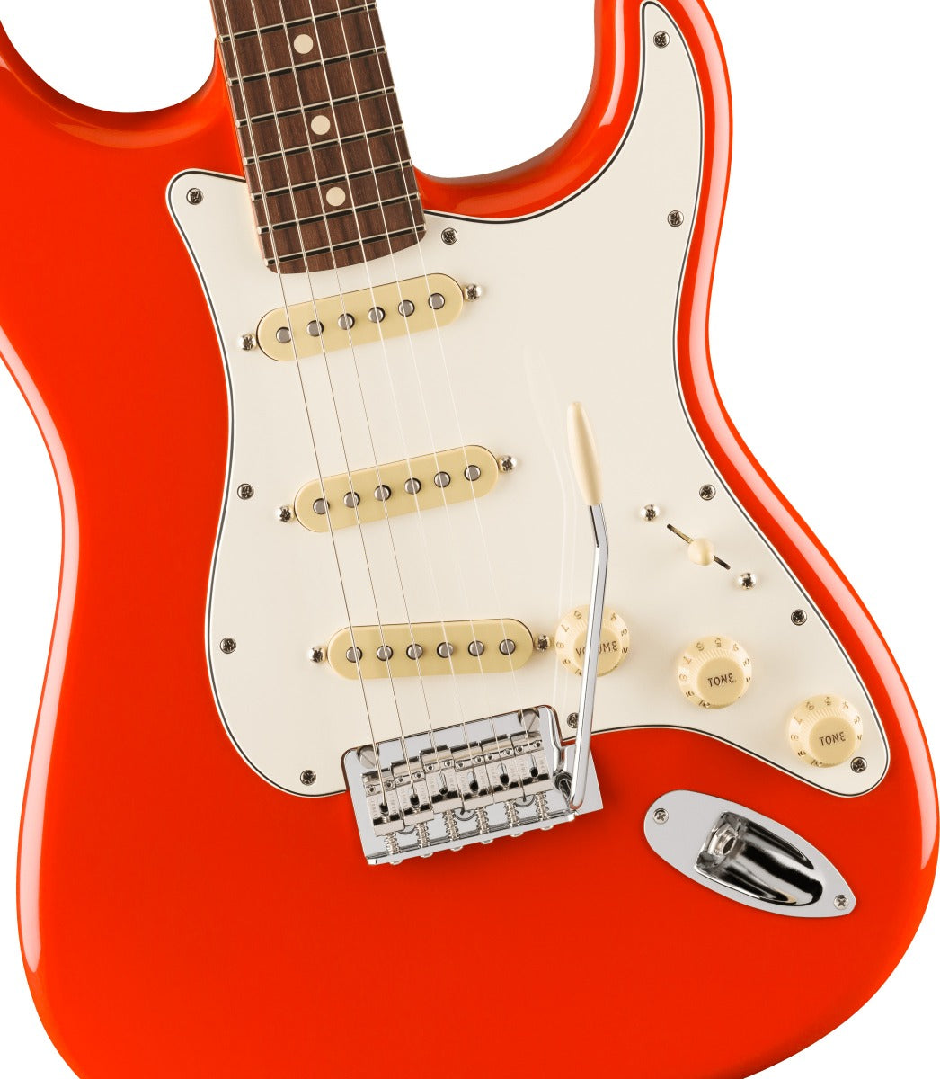 Fender Player II Stratocaster, Rosewood Fingerboard in Coral Red