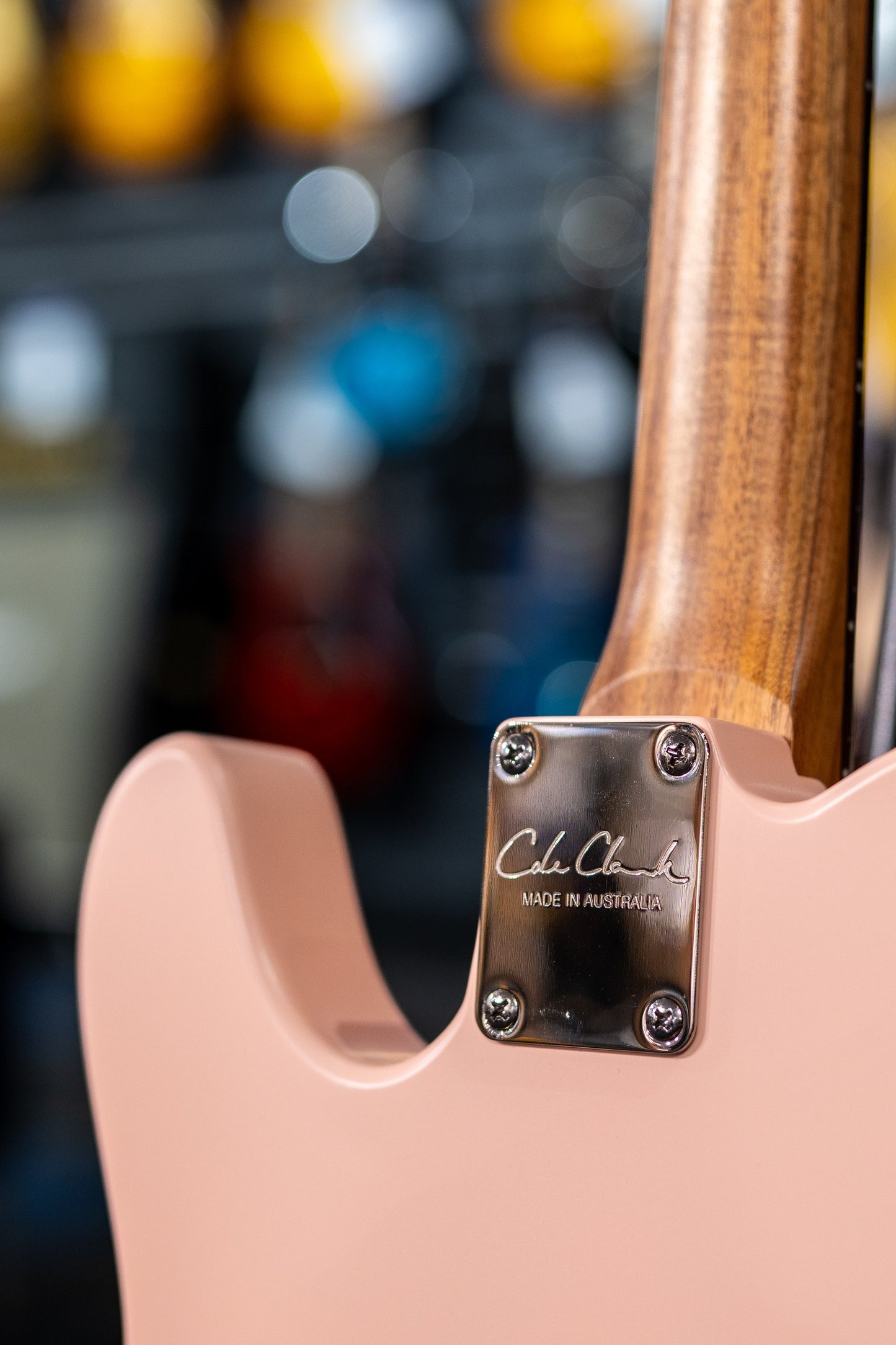 Cole Clark Culprit 3, HS, Mother of Pearl Pickguard in Shell Pink