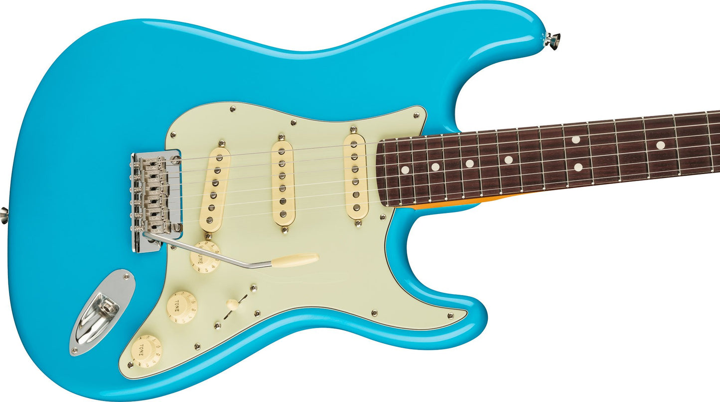 Fender American Professional II Stratocaster, Rosewood Fingerboard in Miami Blue