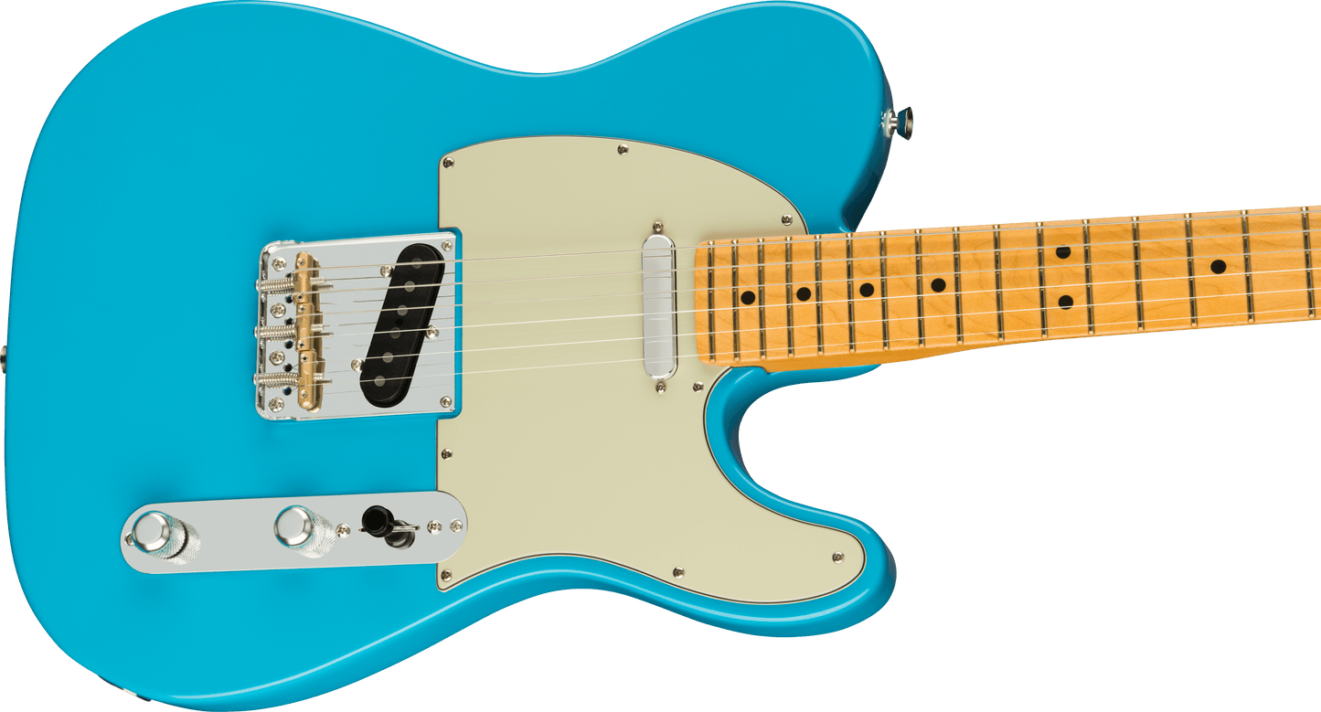 Fender American Professional II Telecaster, Maple Fingerboard in Miami Blue | B-STOCK