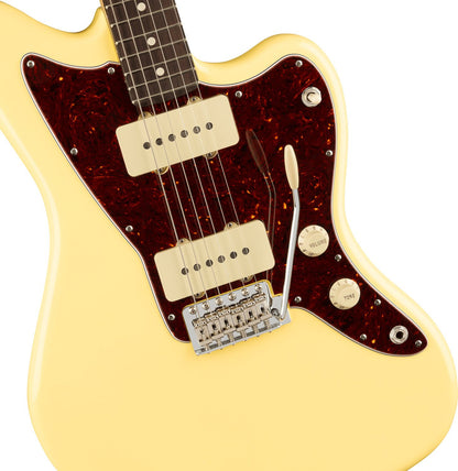 Fender American Performer Jazzmaster in Vintage White
