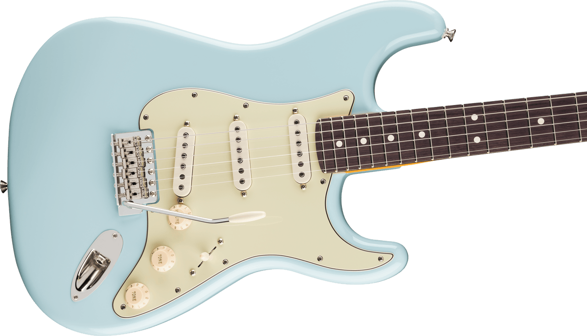 Fender Limited Edition American Professional Classic Stratocaster featuring Fender Silent System, Rosewood Fingerboard in  Daphne Blue