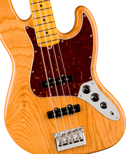 Fender American Professional Jazz Bass, Maple Fingerboard in Natural