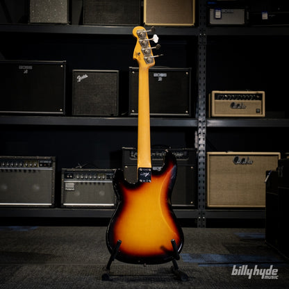 Fender Custom Shop 1966 Precision Bass Journeyman Relic in 3-Color Sunburst