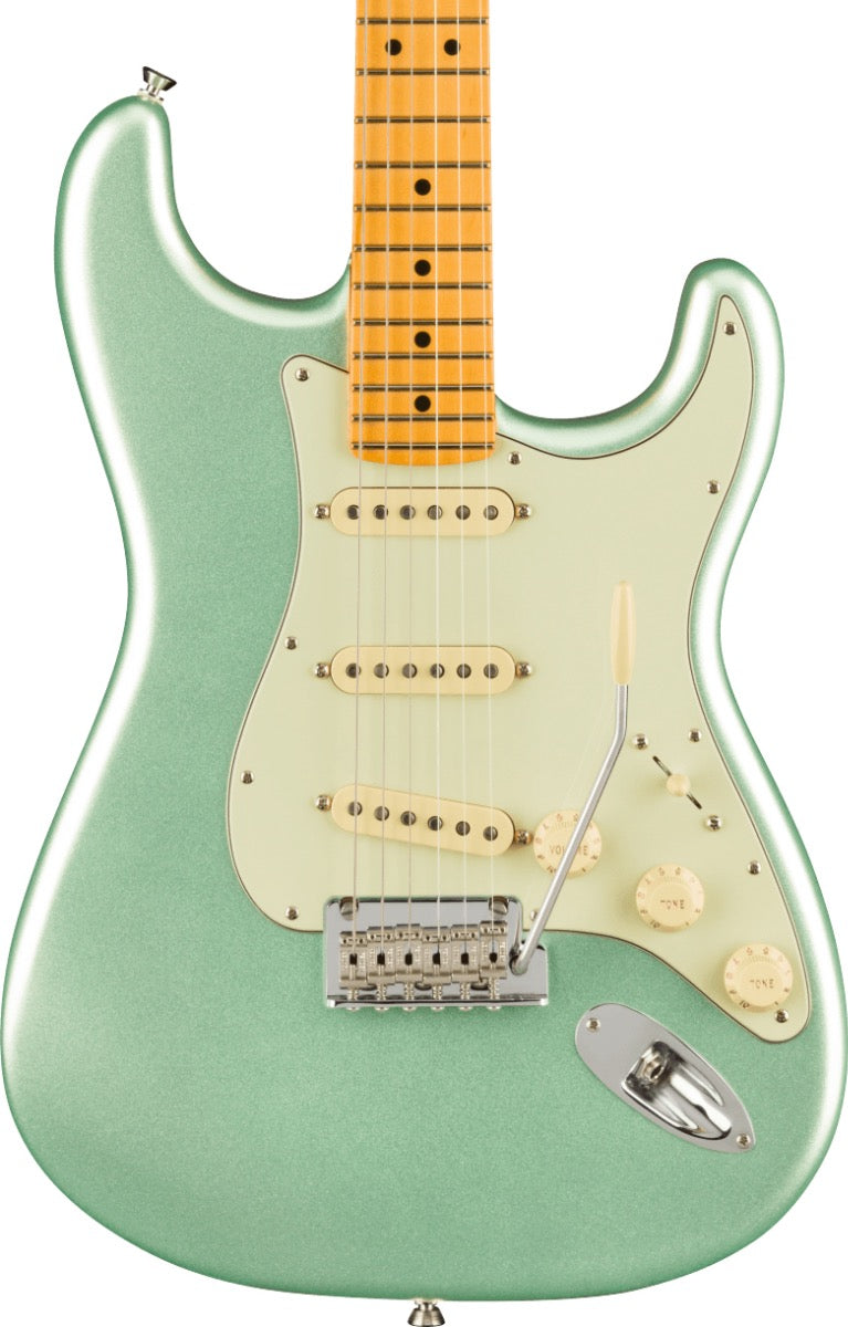Fender American Professional II Stratocaster, Maple Fingerboard in Mystic Surf Green
