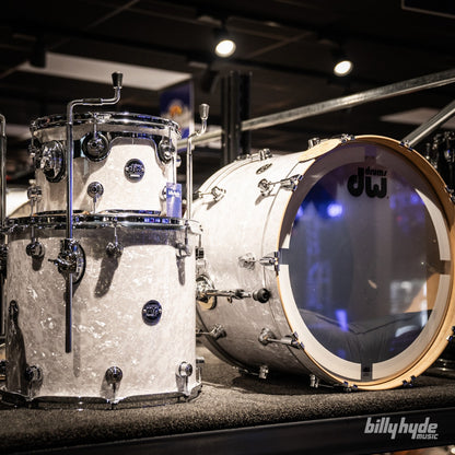 DW Performance Series Finish Ply 3-Piece Drum Kit in White Marine