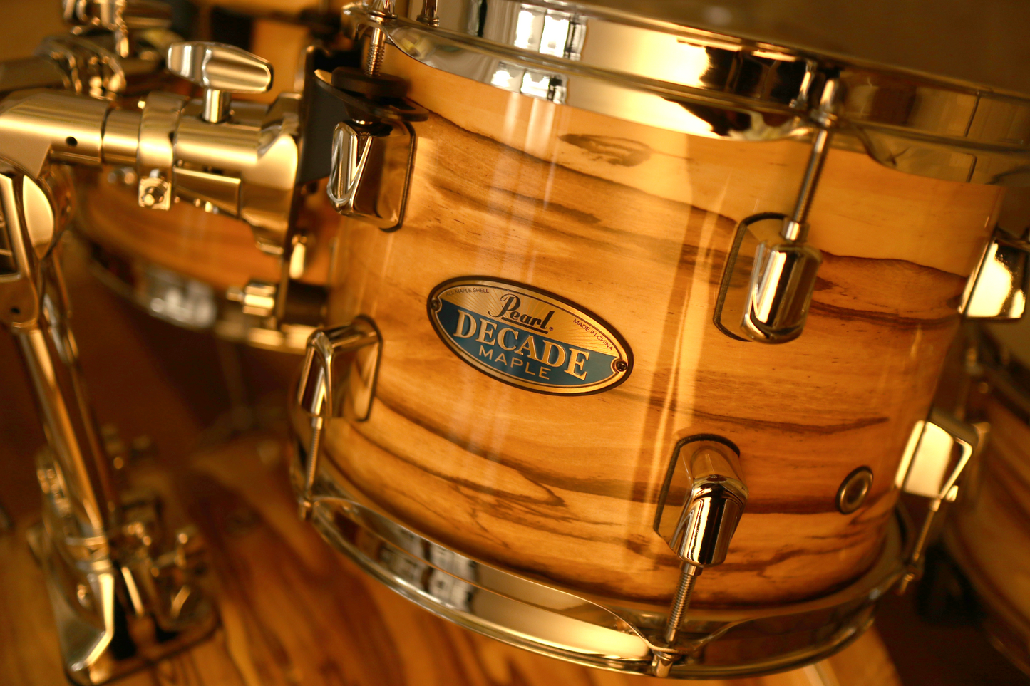 Pearl Decade Maple Exotic 5-Piece Drum Kit in Gloss Exotic Maple