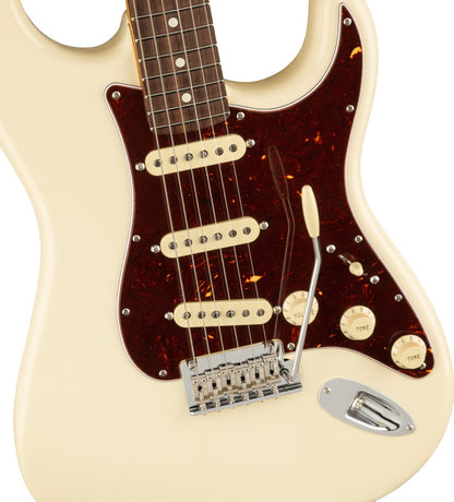 Fender American Professional II Stratocaster, Rosewood Fingerboard in Olympic White