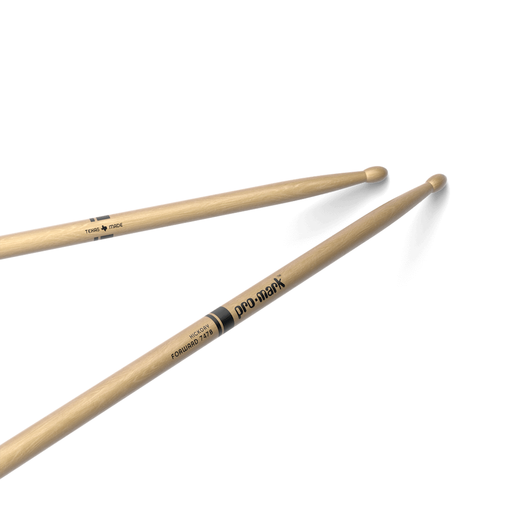 Promark Classic Forward 747B Lacquered Hickory Drumstick