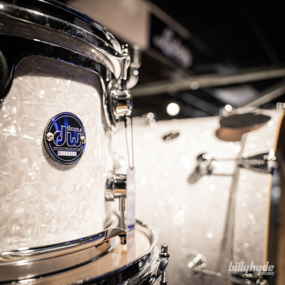 DW Performance Series Finish Ply 3-Piece Drum Kit in White Marine