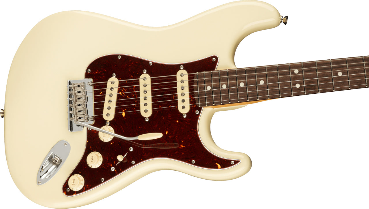 Fender American Professional II Stratocaster, Rosewood Fingerboard in Olympic White