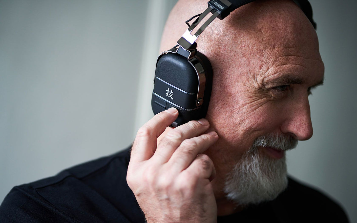 Boss WAZA AIR BASS Wireless Personal Amplification Headphone System