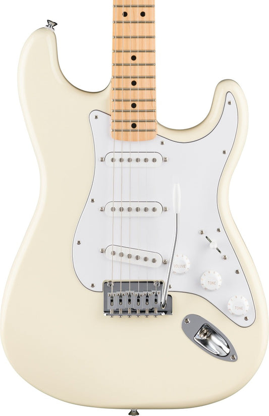 Fender Standard Stratocaster, Maple Fingerboard in White Pickguard in Olympic White