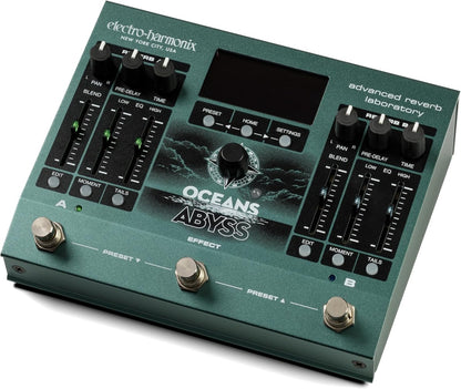 Electro Harmonix Oceans Abyss Advanced Reverb Laboratory Pedal