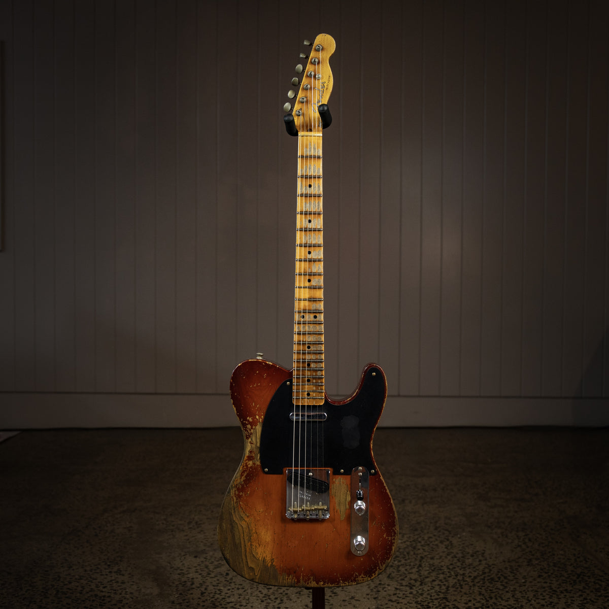 Fender Custom Shop 1952 Telecaster Super Heavy Relic, 1-Piece Quartersawn Maple Neck in Faded Violin Burst