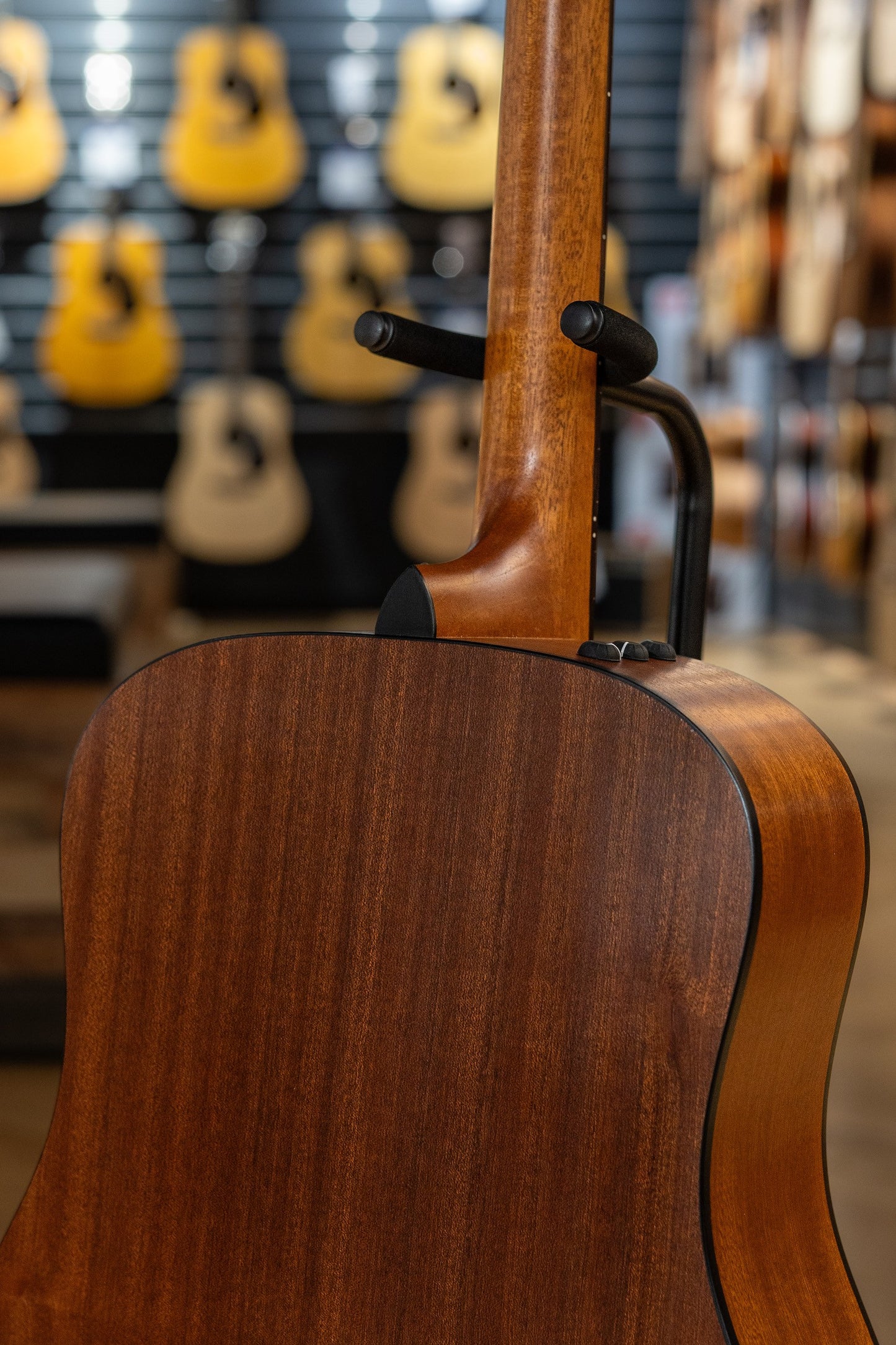 Taylor 110e Electric-Acoustic Guitar in Natural - Second Hand