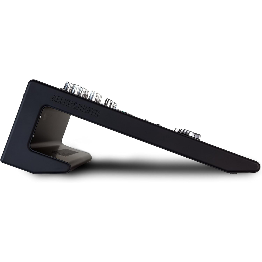 Allen & Heath Qu16 16 channel Digital Mixer