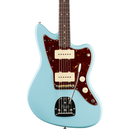 Fender Custom Shop 1962 Jazzmaster DLX Closet Classic Electric Guitar in Faded Daphne Blue