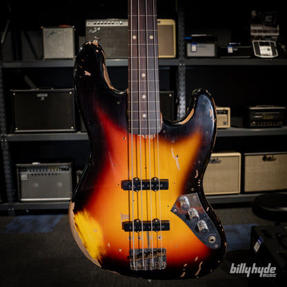 Fender Custom Shop Jaco Pastorius Tribute Fretless Jazz Bass in 3-Color Sunburst