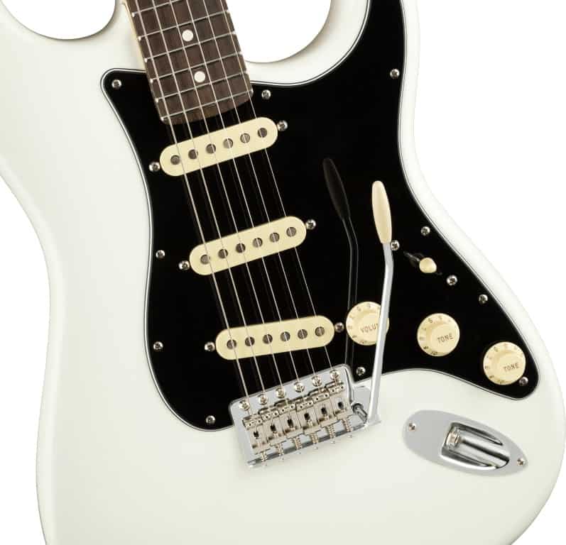 Fender American Performer Stratocaster in Arctic White