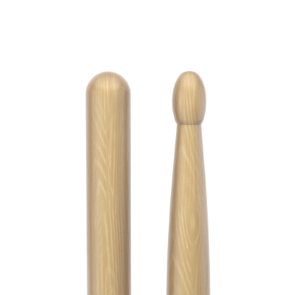 Promark Classic Forward 747B Lacquered Hickory Drumstick