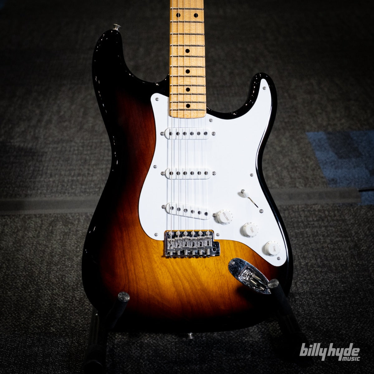 Fender Custom Shop Limited Edition 70th Anniversary 1954 Stratocaster Time Capsule Package Electric Guitar in Wide-Fade 2-Color Sunburst