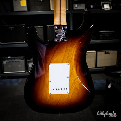 Fender Custom Shop Limited Edition 70th Anniversary 1954 Stratocaster Time Capsule Package Electric Guitar in Wide-Fade 2-Color Sunburst