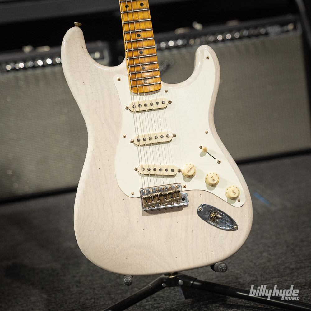 Fender Custom Shop 1956 Stratocaster Journeyman Relic in Aged White Blonde