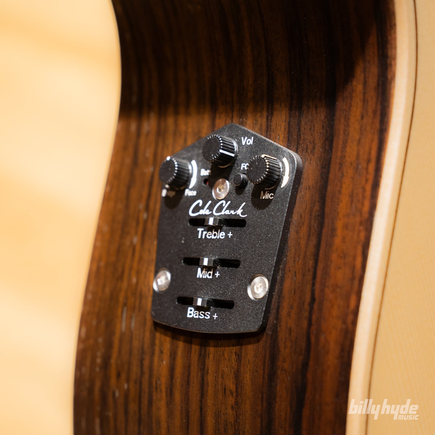 Cole Clark AN2EC-SRE Touring Series Grand Auditorium Acoustic Electric Guitar in Natural
