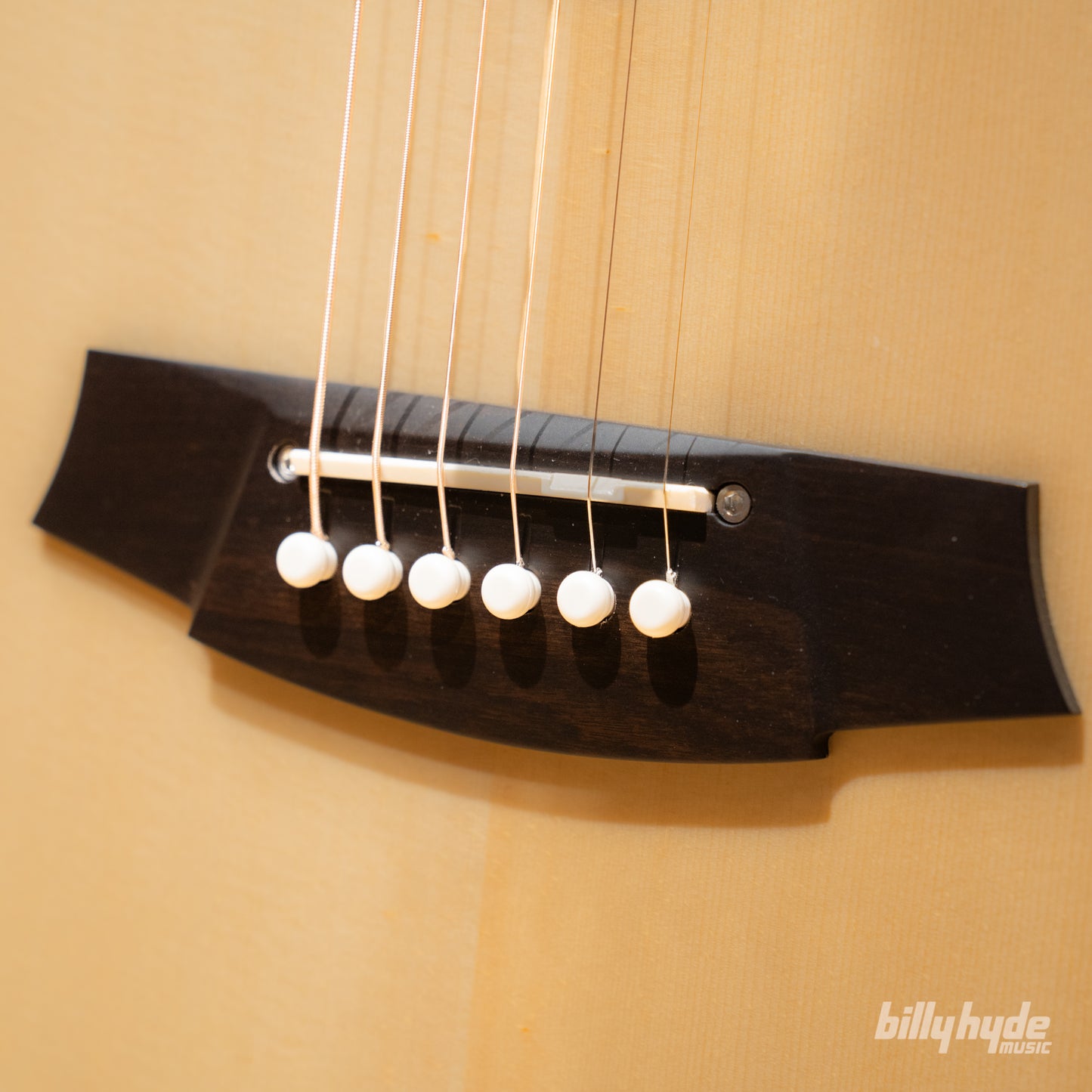 Cole Clark AN2EC-SRE Touring Series Grand Auditorium Acoustic Electric Guitar in Natural