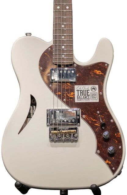 Cole Clark Culprit 3, HH, Tortoise Shell Pickguard in White