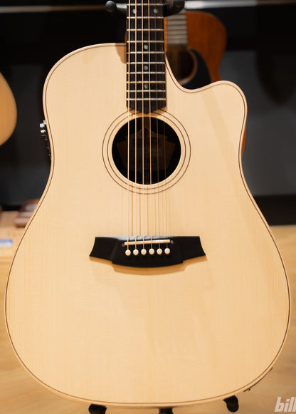 Cole Clark FL2EC-SRE FL Dreadnought Electric-Acoustic Guitar
