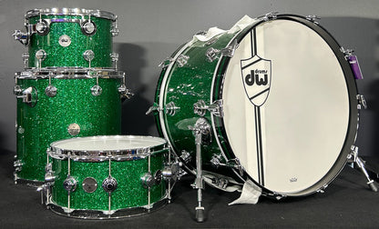 DW Classic Custom Shell Pack (13T, 16FT, 22B + 14SN) in Green Glass Finish