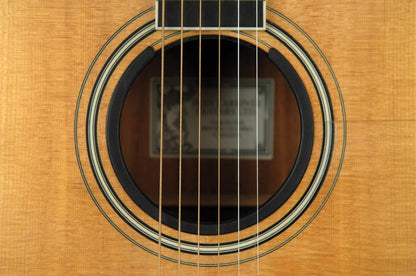 D'Addario Planet Waves OPort Sound Enhancement for Acoustic Guitar Large in Black