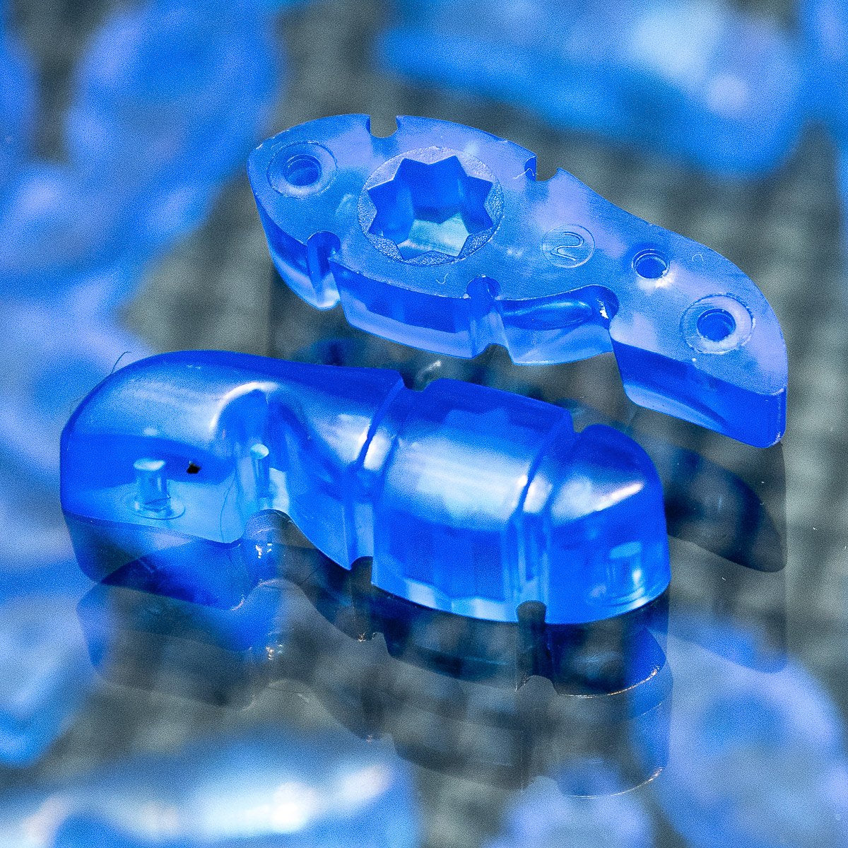 Tuner Fish TFBL4 Lug Locks 4 Pack in Blue