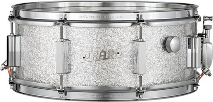 Pearl President Series Deluxe 5.5" x 14" Silver Sparkle Snare Drum