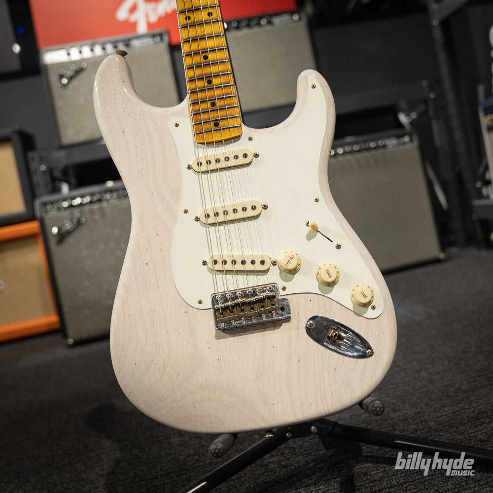 Fender Custom Shop 1956 Stratocaster Journeyman Relic in Aged White Blonde
