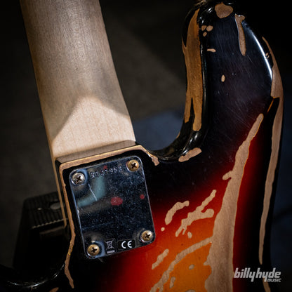 Fender Custom Shop Jaco Pastorius Tribute Fretless Jazz Bass in 3-Color Sunburst