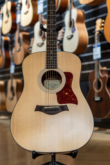 Taylor 110e Electric-Acoustic Guitar in Natural - Second Hand