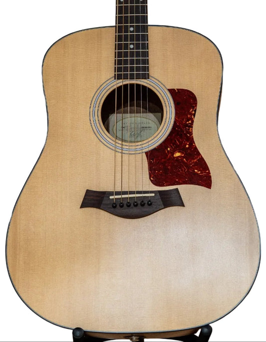 Taylor 110e Electric-Acoustic Guitar in Natural (Second Hand)