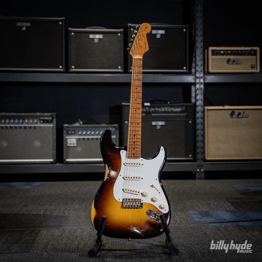 Fender Custom Shop 1957 Stratocaster Relic Electric Guitar in Wide Fade 2-Tone Sunburst