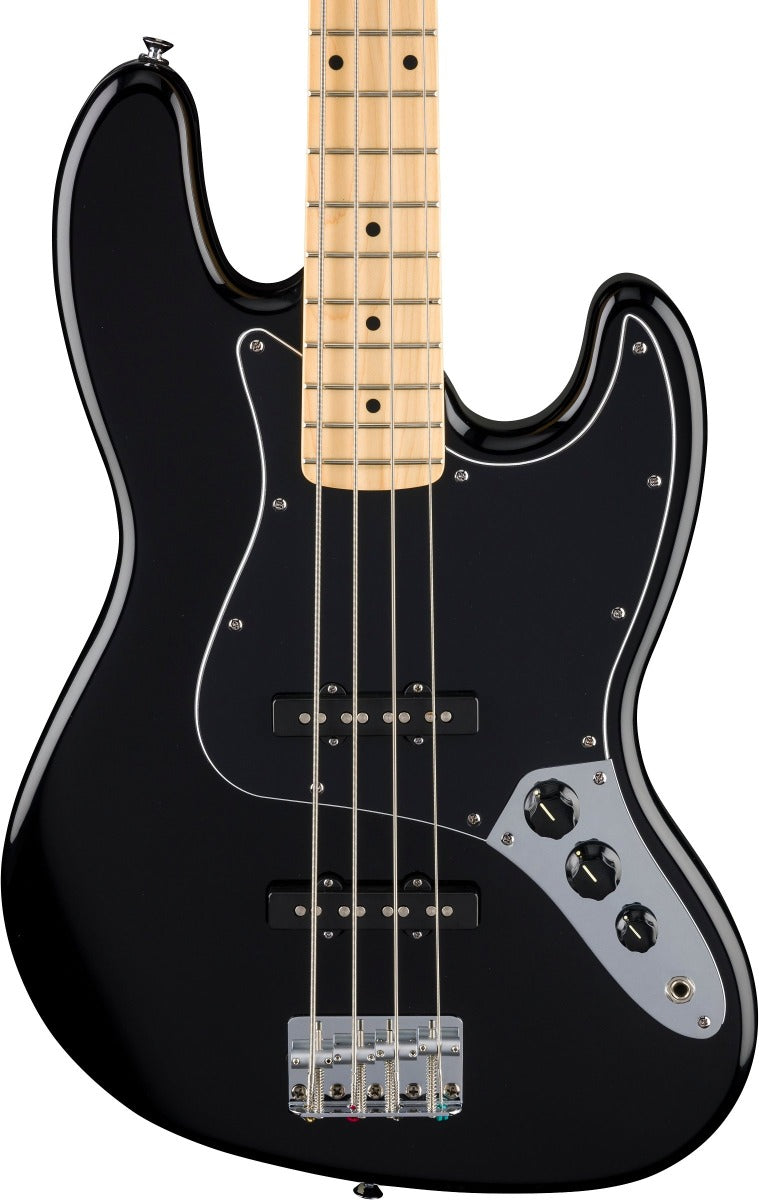 Fender Standard Jazz Bass, Maple Fingerboard, Black Pickguard in Black