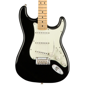 Fender Player Stratocaster, Maple Fingerboard in Black