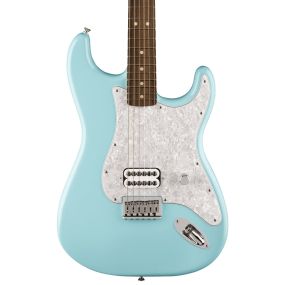 Fender Tom DeLonge Stratocaster, Rosewood Fingerboard in Daphne Blue