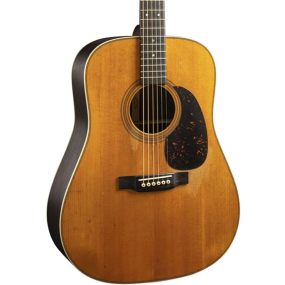 Martin D28 StreetLegend in Natural Satin