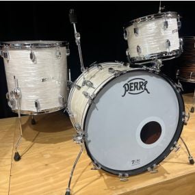 Pearl President Series Ltd Ed. Phenolic 3-Pc. Shell Pack (2214B/1616F/1309T) in Pearl White Oyster | EX-DEMO