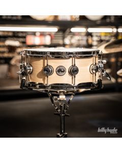 DW Collectors Series 5.5x14 Snare Drum in Satin Oil Maple